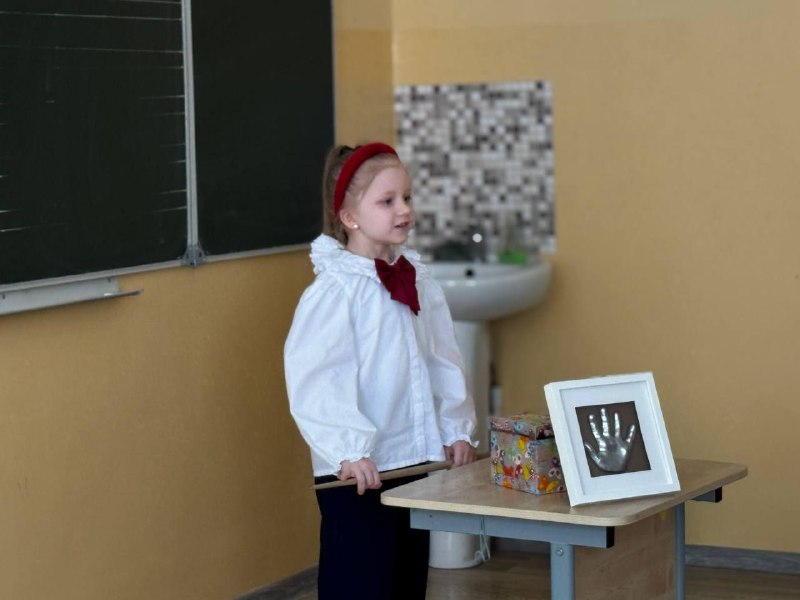 В начальных классах "Европейской школы" на этой неделе проходит финальный тур научно-практической конференции. Участники - 16 человек из 1 - 2 классов и 20 человек из 3 - 4 классов. Темы у всех очень интересные! Ребята выступают в секциях "Естественные науки", "Общественные науки",  "Математика", "Искусство".Более подробно об итогах конференции расскажем дополнительно!В начальных классах "Европейской школы" на этой неделе проходит финальный тур научно-практической конференции. Участники - 16 человек из 1 - 2 классов и 20 человек из 3 - 4 классов. Темы у всех очень интересные! Ребята выступают в секциях "Естественные науки", "Общественные науки",  "Математика", "Искусство".Более подробно об итогах конференции расскажем дополнительно!
