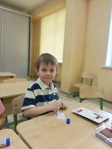 🎓 Воскресная школа в «Европейской школе»В «Европейской школе» состоялся выпуск воскресной школы. Наши ребята с увлечением изучали основы письма, развивали речь, знакомились с математикой и окружающим миром.В конце обучения для каждого ребёнка было проведено итоговое тестирование, чтобы оценить динамику развития и увидеть, насколько ребята выросли за год. Психолог также провёл диагностику психологической готовности к обучению в школе, чтобы переход к новому этапу был максимально комфортным.✨ Особая гордость — все наши выпускники-дошкольники успешно прошли итоговое собеседование и в новом учебном году станут учащимися 1 класса «Европейской школы»!Поздравляем ребят и их родителей с этим важным событием! Впереди — школьная жизнь, новые друзья и большие открытия.🎓 Воскресная школа в «Европейской школе»В «Европейской школе» состоялся выпуск воскресной школы. Наши ребята с увлечением изучали основы письма, развивали речь, знакомились с математикой и окружающим миром.В конце обучения для каждого ребёнка было проведено итоговое тестирование, чтобы оценить динамику развития и увидеть, насколько ребята выросли за год. Психолог также провёл диагностику психологической готовности к обучению в школе, чтобы переход к новому этапу был максимально комфортным.✨ Особая гордость — все наши выпускники-дошкольники успешно прошли итоговое собеседование и в новом учебном году станут учащимися 1 класса «Европейской школы»!Поздравляем ребят и их родителей с этим важным событием! Впереди — школьная жизнь, новые друзья и большие открытия.