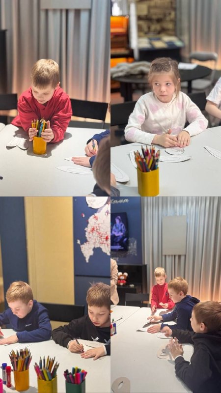 Ученики 1 «Б» класса побывали в Доме Мешкова🏫 на выставке «Стеклянная, деревянная, мягконабивная».Название выставки отсылает к продукции, которая производилась на Краснокамской фабрике игрушек в разные годы. С 1963 по 1984 годы здесь существовал цех стеклянно-елочных украшений, а с 1971 по 1988 в состав фабрики входил и Пермский цех мягкой игрушки, где выпускали известных многим жителям СССР Винни-Пуха и Чебурашку, а также кукол Антошку и Красную Шапочку. 💬На экскурсии помимо истории фабрики ребята узнали интересные факты о некоторых игрушках. Например, почему первая модель Винни Пуха пугала детей? Что общего между куклами пермского производства Антошка, Голыш и кировским Яшкой? 🎠Увидели лошадок-каталок, деревянные, мягкие, резиновые игрушки, стеклянные ёлочные украшения, карнавальные маски, кукол, а также редкие архивные документы и фотографии об истории фабрики. 👾 Далее школьников ожидала «Своя игра», где они продемонстрировали знания, полученные в процессе экскурсии.🎭Напоминать о посещении музея будут маски,  созданные своими руками! Выставка организована администрацией музея совместно со студентами-историками ПГНИУ в рамках проекта "ДОкомпьютерные игры". Кстати, один из организаторов, Сергей Павлович Кузнецов - педагог дополнительного образования "Европейский школы". Мы очень рады этому  сотрудничеству и готовы к новым интересным совместным проектам!Ученики 1 «Б» класса побывали в Доме Мешкова🏫 на выставке «Стеклянная, деревянная, мягконабивная».Название выставки отсылает к продукции, которая производилась на Краснокамской фабрике игрушек в разные годы. С 1963 по 1984 годы здесь существовал цех стеклянно-елочных украшений, а с 1971 по 1988 в состав фабрики входил и Пермский цех мягкой игрушки, где выпускали известных многим жителям СССР Винни-Пуха и Чебурашку, а также кукол Антошку и Красную Шапочку. 💬На экскурсии помимо истории фабрики ребята узнали интересные факты о некоторых игрушках. Например, почему первая модель Винни Пуха пугала детей? Что общего между куклами пермского производства Антошка, Голыш и кировским Яшкой? 🎠Увидели лошадок-каталок, деревянные, мягкие, резиновые игрушки, стеклянные ёлочные украшения, карнавальные маски, кукол, а также редкие архивные документы и фотографии об истории фабрики. 👾 Далее школьников ожидала «Своя игра», где они продемонстрировали знания, полученные в процессе экскурсии.🎭Напоминать о посещении музея будут маски,  созданные своими руками! Выставка организована администрацией музея совместно со студентами-историками ПГНИУ в рамках проекта "ДОкомпьютерные игры". Кстати, один из организаторов, Сергей Павлович Кузнецов - педагог дополнительного образования "Европейский школы". Мы очень рады этому  сотрудничеству и готовы к новым интересным совместным проектам!